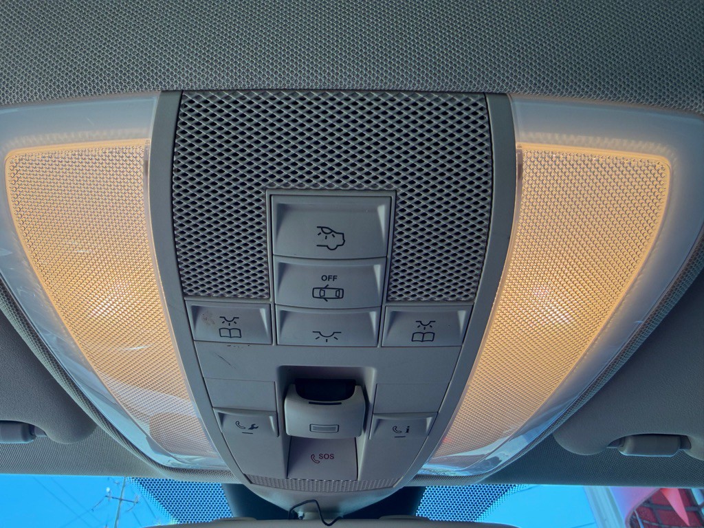 2014 Mercedes-Benz C-Class Image 14