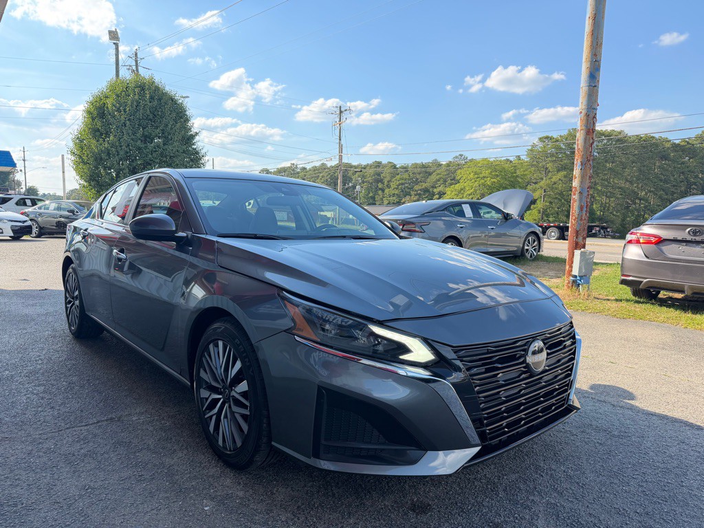 2024 Nissan Altima Image 3