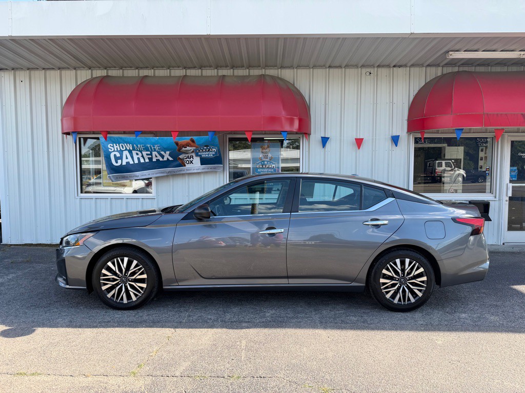 2024 Nissan Altima Image 4