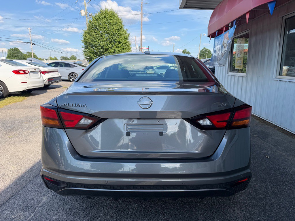 2024 Nissan Altima Image 6