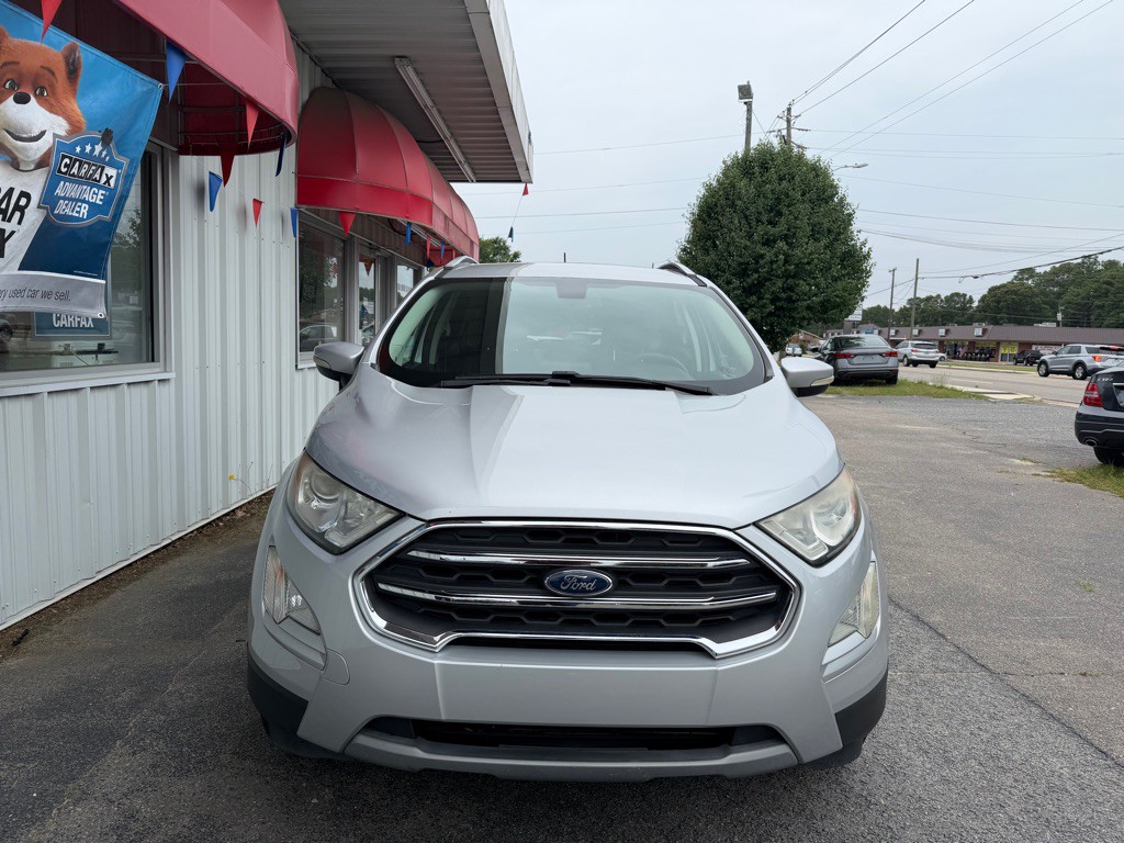 2019 Ford Econoline Image 2