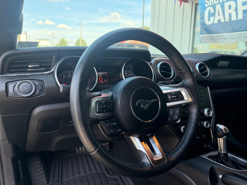 2019 Ford Mustang Image 11