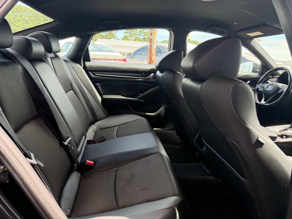 2021 Honda Accord Image 6