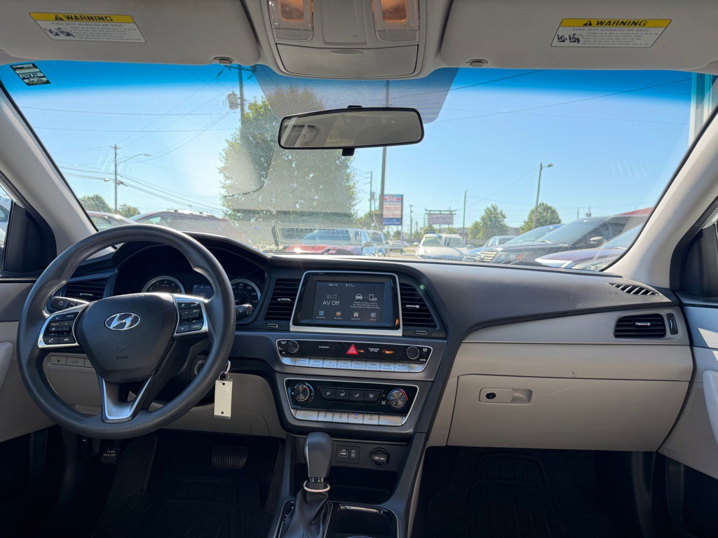 2018 Hyundai Sonata Image 9