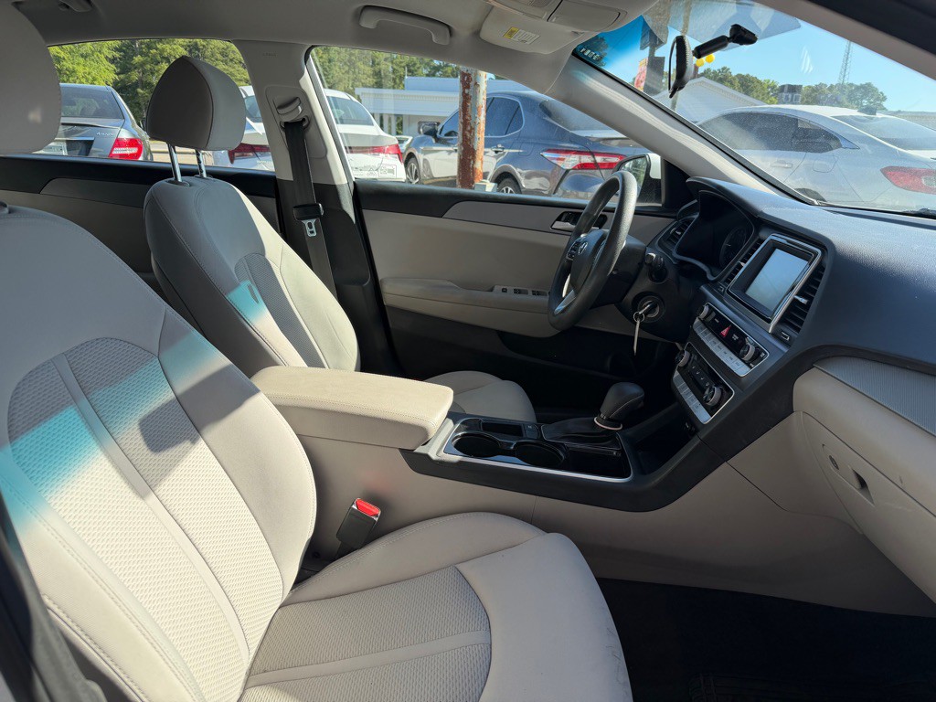 2018 Hyundai Sonata Image 10
