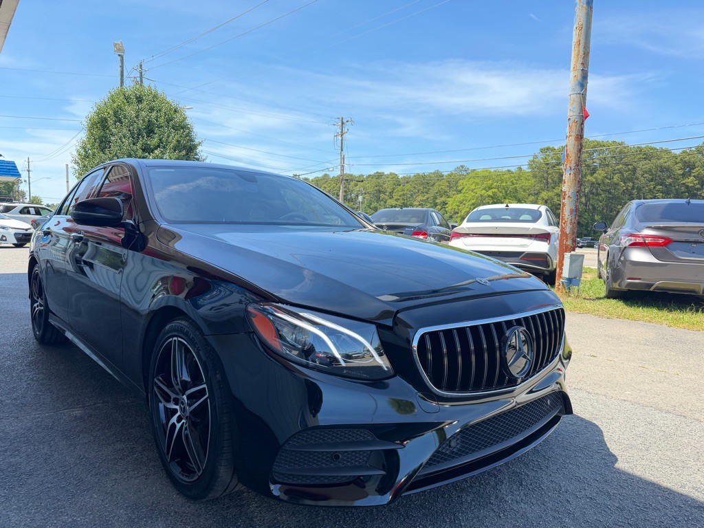 2019 Mercedes-Benz E-Class Image 3