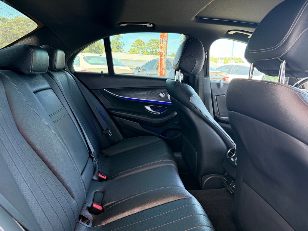 2019 Mercedes-Benz E-Class Image 10