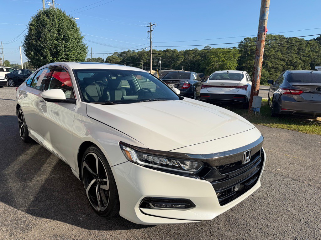 2019 Honda Accord Image 3