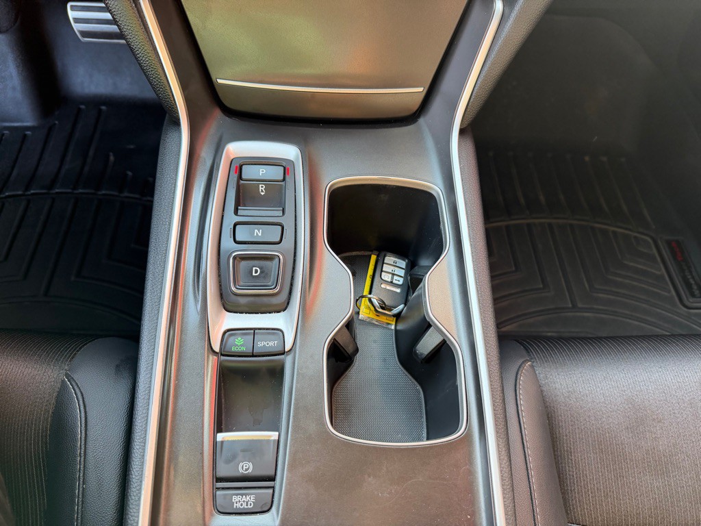 2019 Honda Accord Image 14