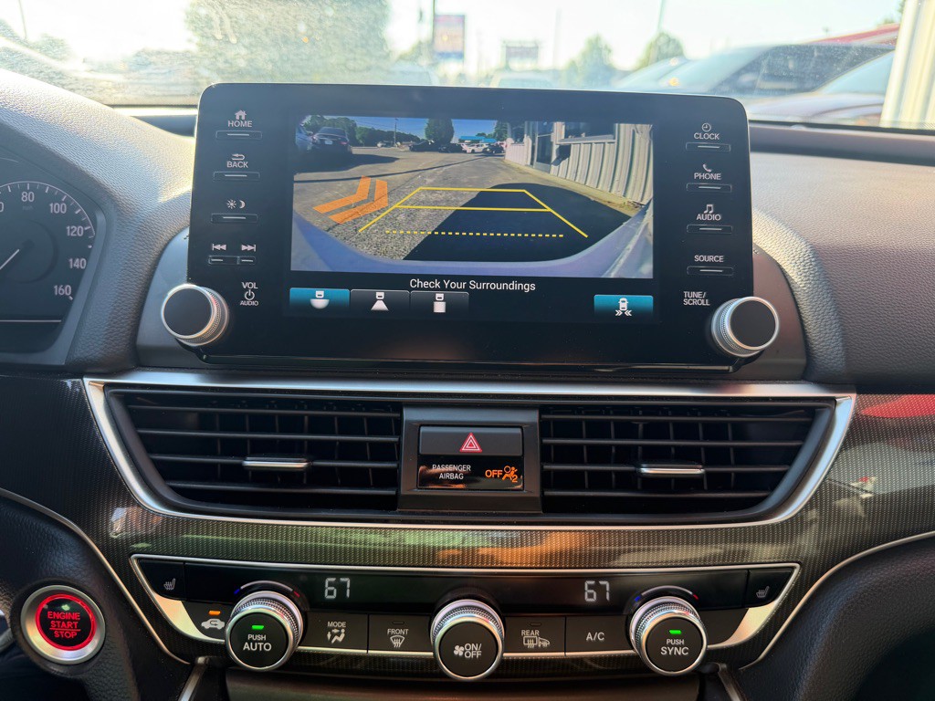 2019 Honda Accord Image 15