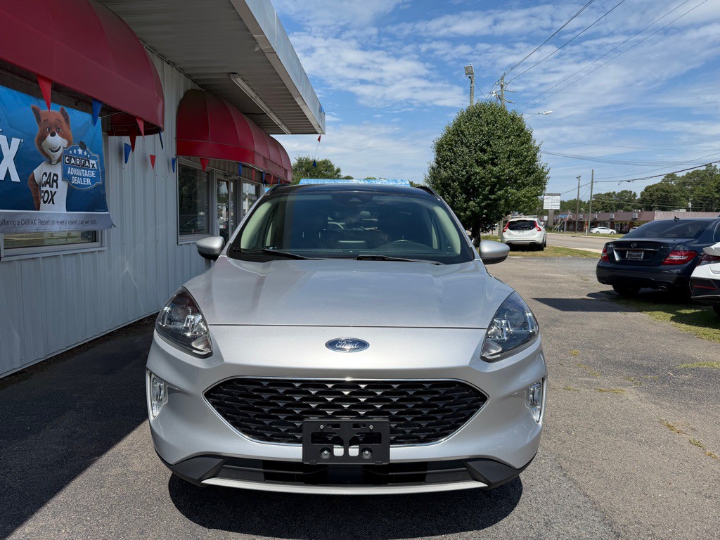 2020 Ford Escape Image 2