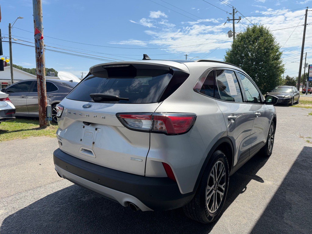 2020 Ford Escape Image 6