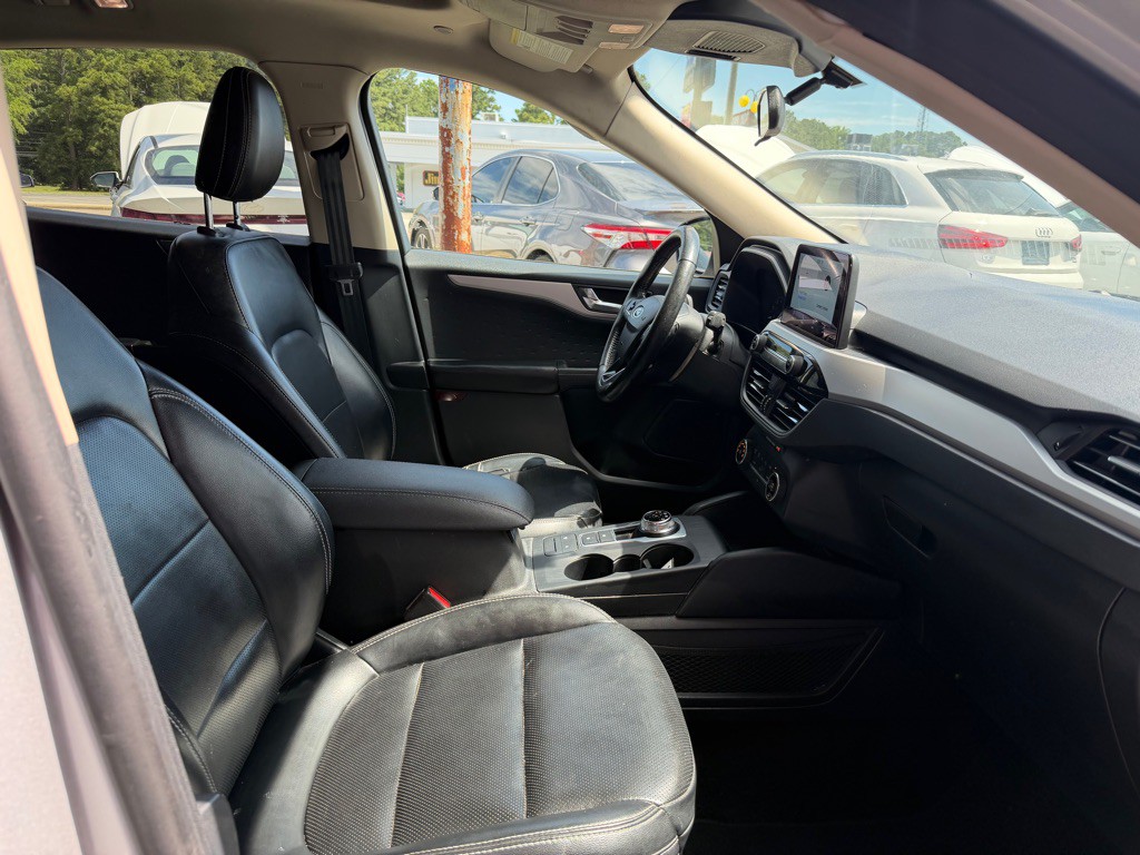2020 Ford Escape Image 12
