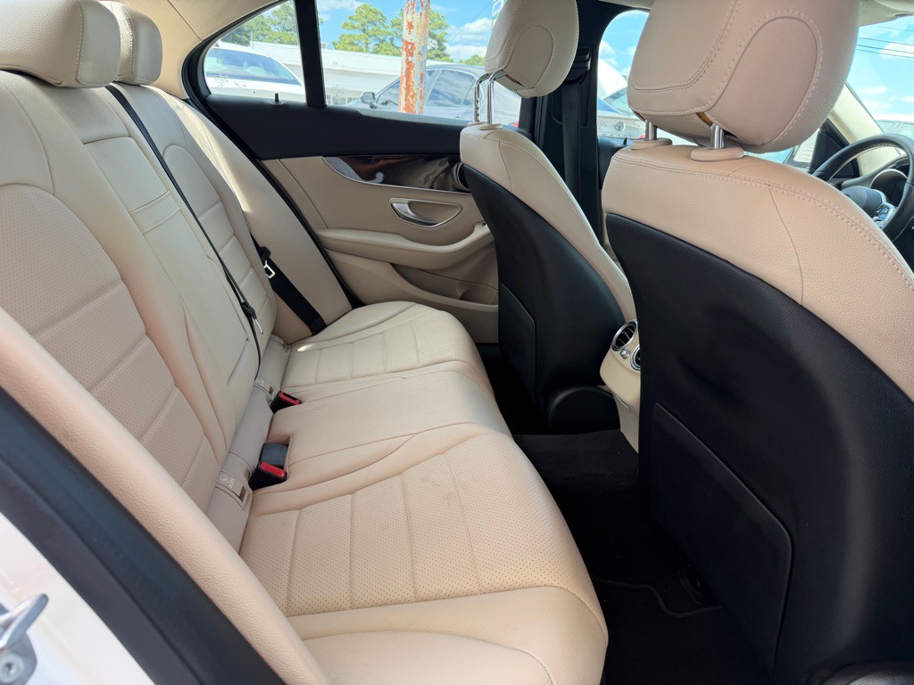 2019 Mercedes-Benz C-Class Image 8