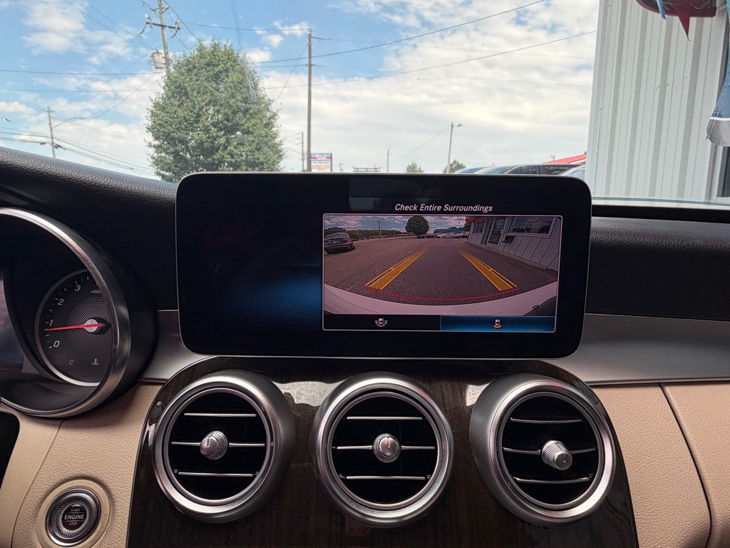 2019 Mercedes-Benz C-Class Image 18