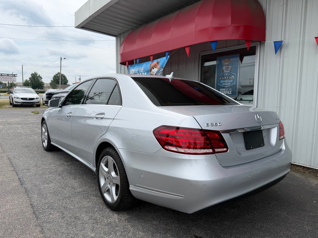 2015 Mercedes-Benz E-Class Image 5