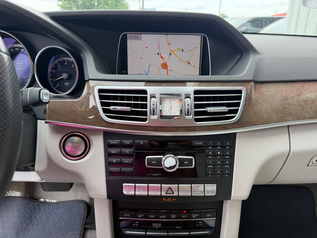 2015 Mercedes-Benz E-Class Image 14