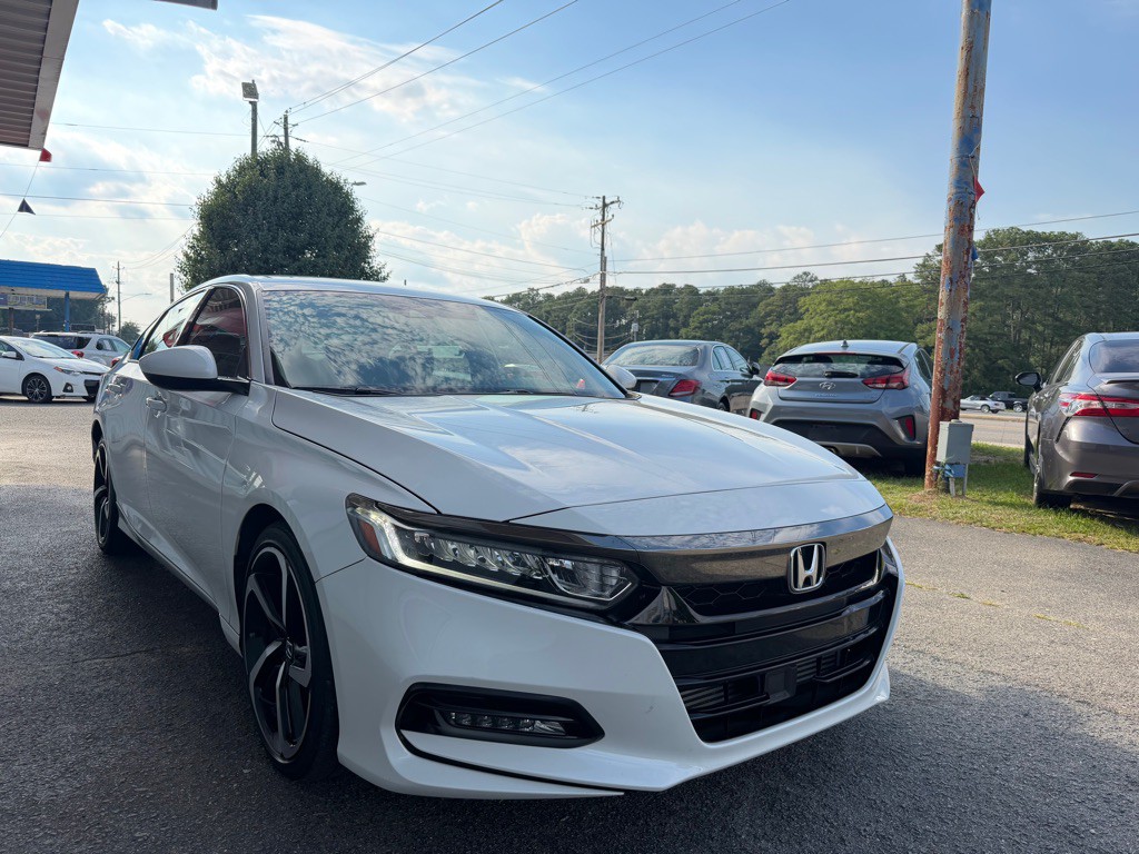 2019 Honda Accord Image 3