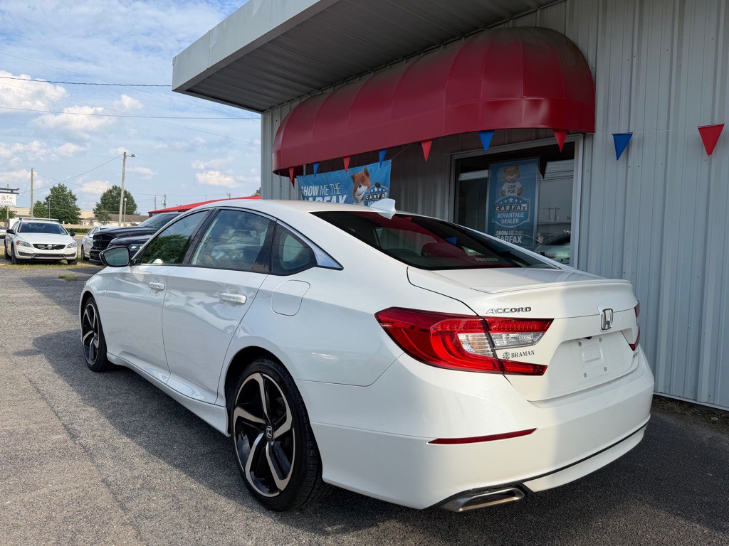 2019 Honda Accord Image 5