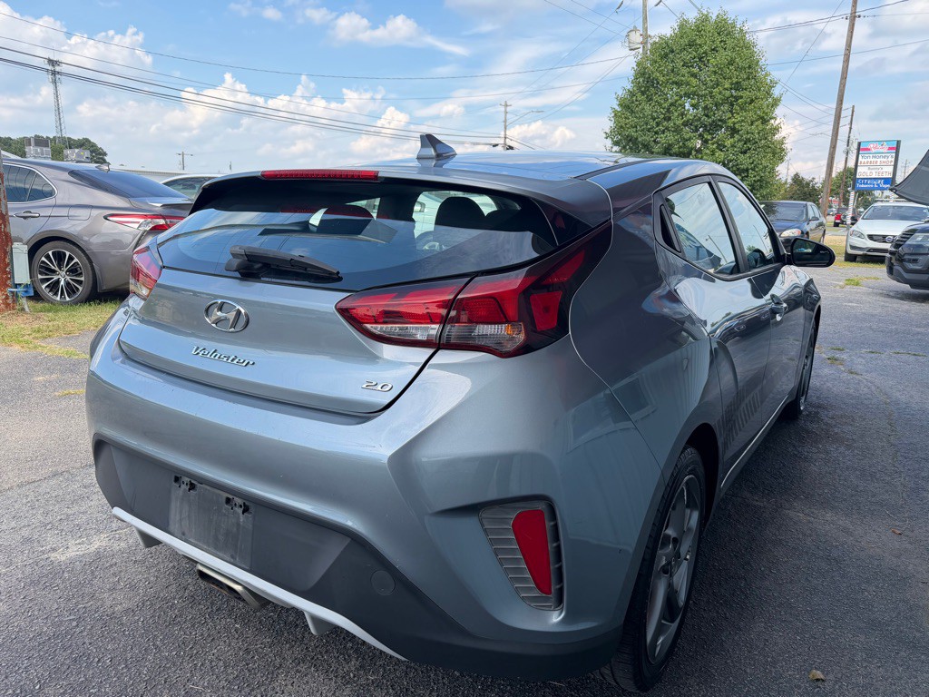 2019 Hyundai Veloster Image 7