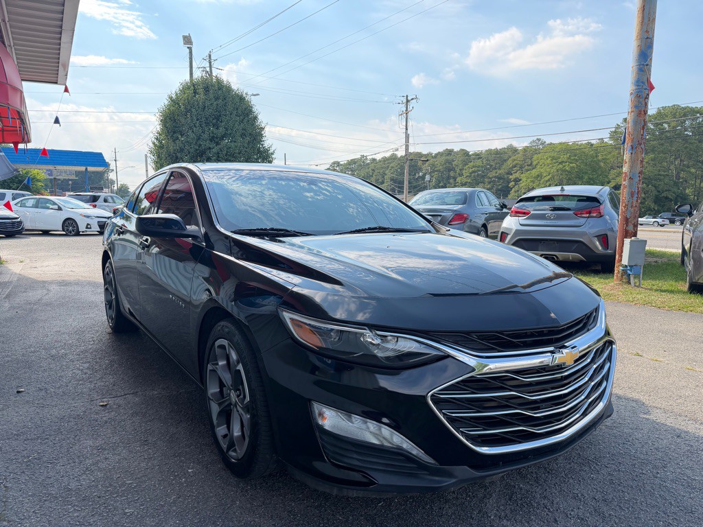 2020 Chevrolet Malibu Image 3