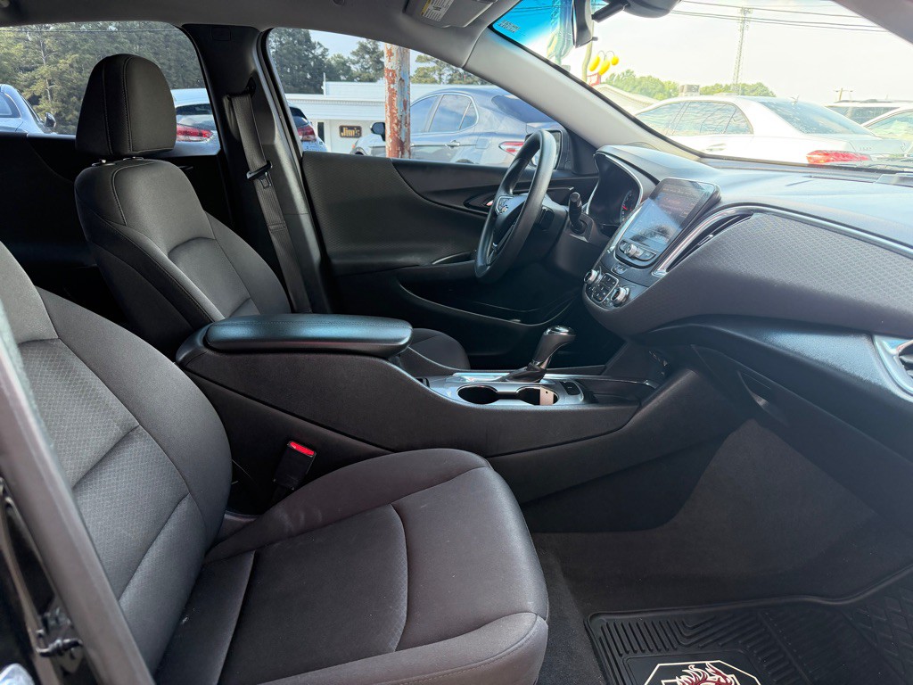 2020 Chevrolet Malibu Image 10
