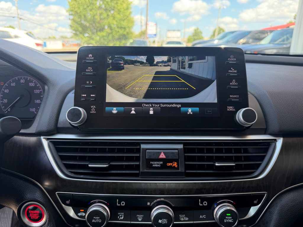 2021 Honda Accord Image 17
