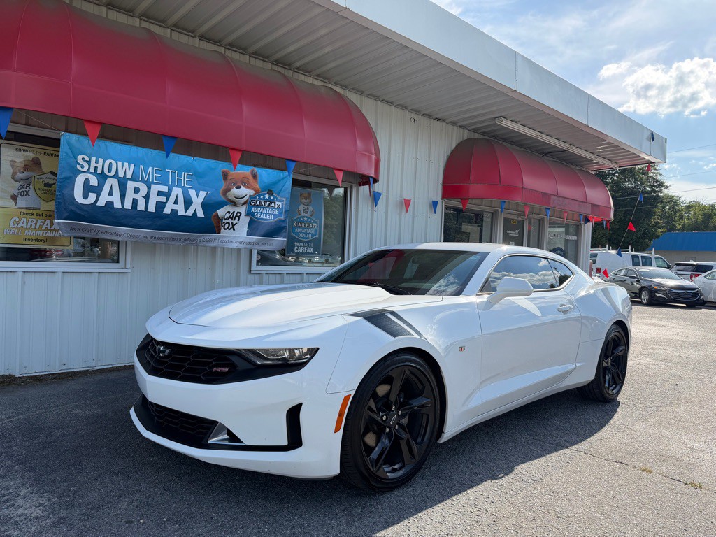 2020 Chevrolet Camaro Image 1