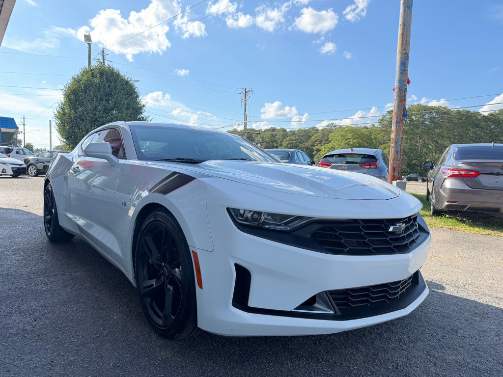 2020 Chevrolet Camaro Image 3