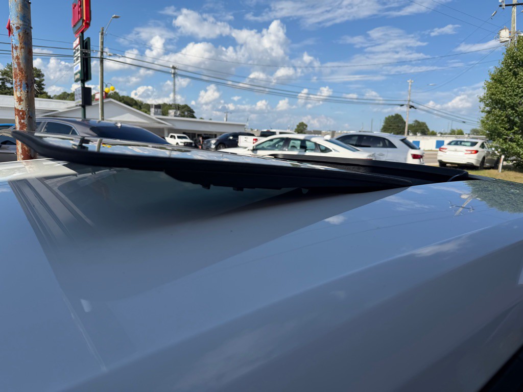 2020 Chevrolet Camaro Image 11