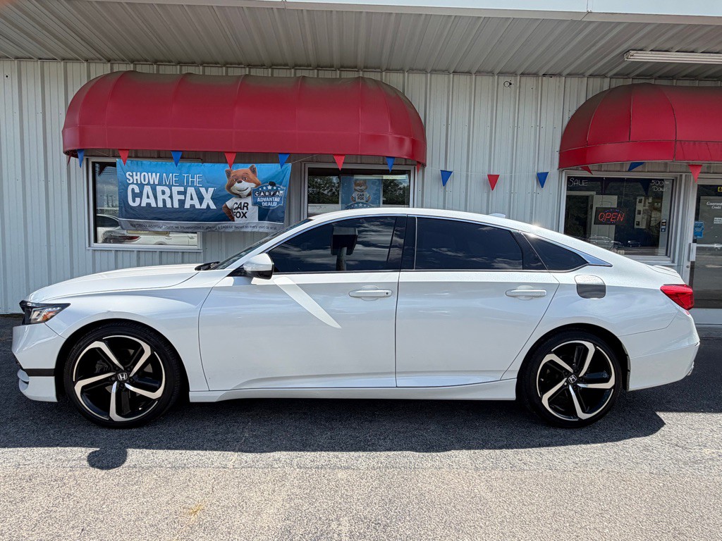 2020 Honda Accord Image 4