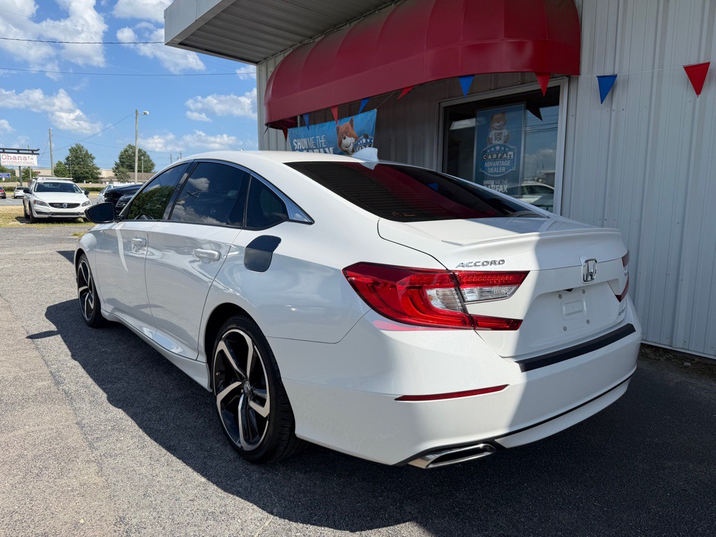 2020 Honda Accord Image 5
