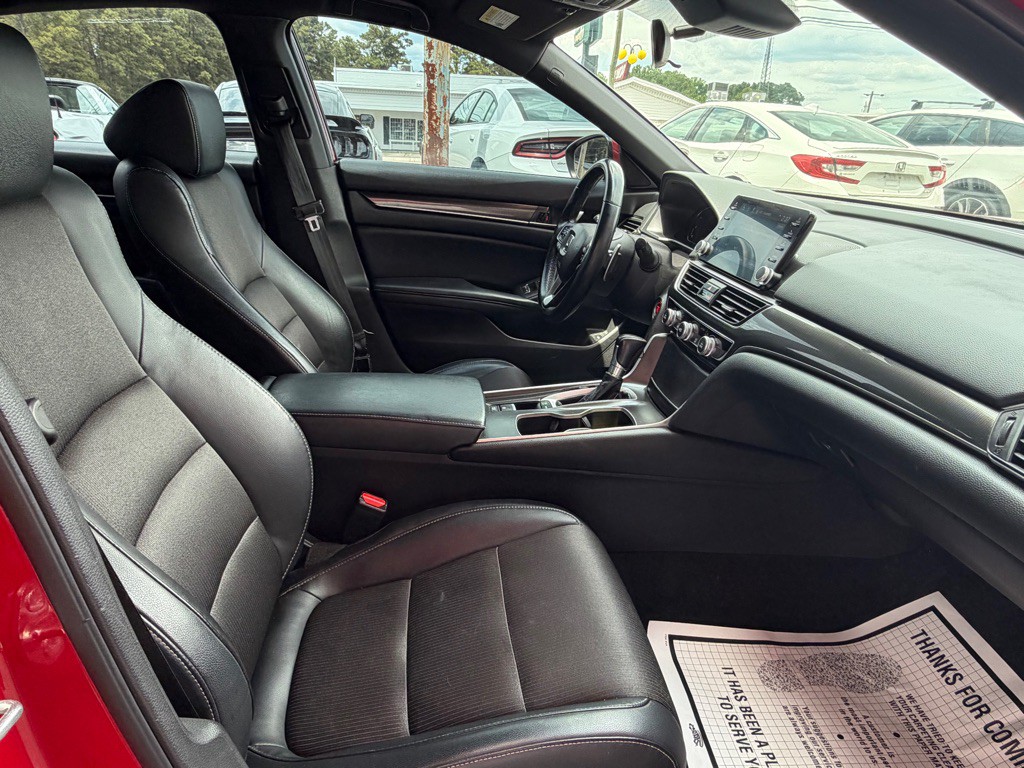 2018 Honda Accord Image 10