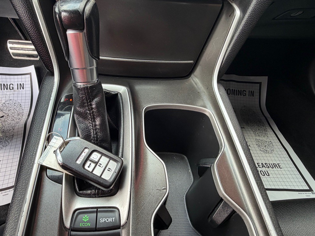2018 Honda Accord Image 14