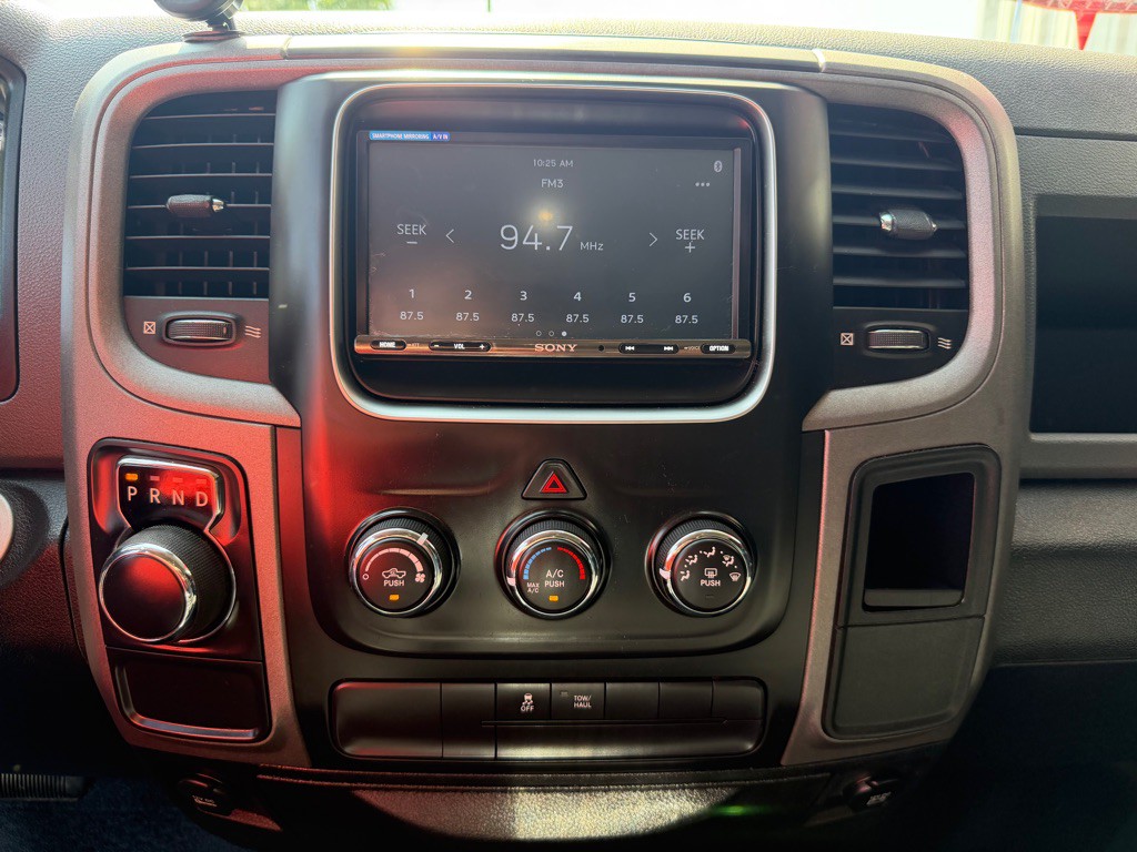 2016 RAM 1500 Image 11