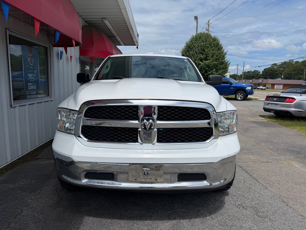 2019 RAM 1500 Image 2