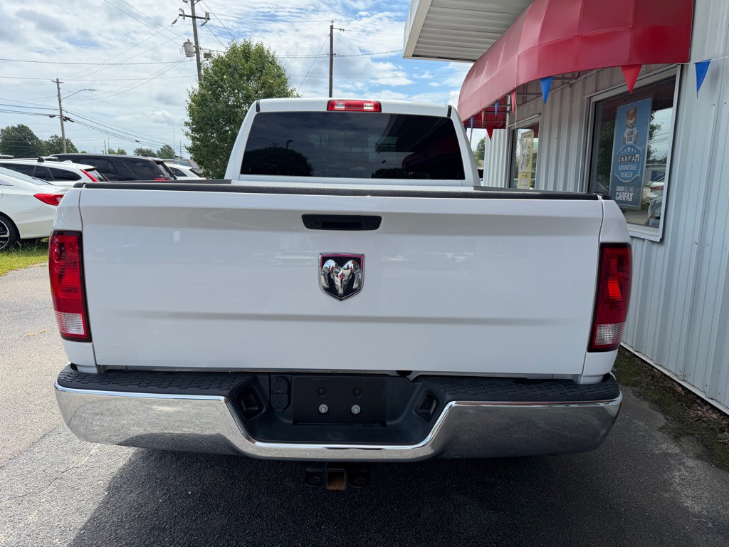 2019 RAM 1500 Image 6