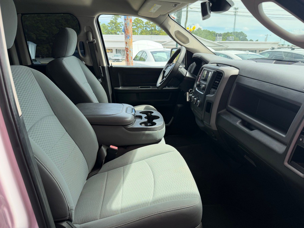 2019 RAM 1500 Image 8