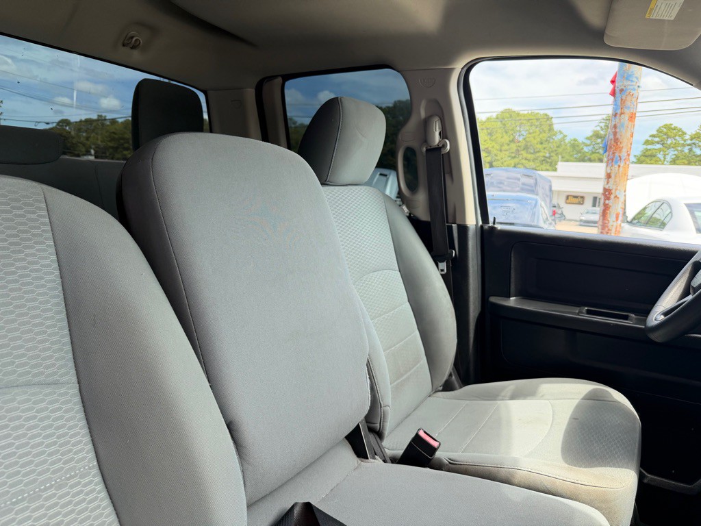 2019 RAM 1500 Image 9
