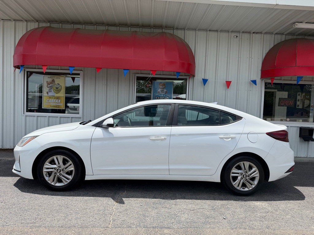 2019 Hyundai Elantra Image 4