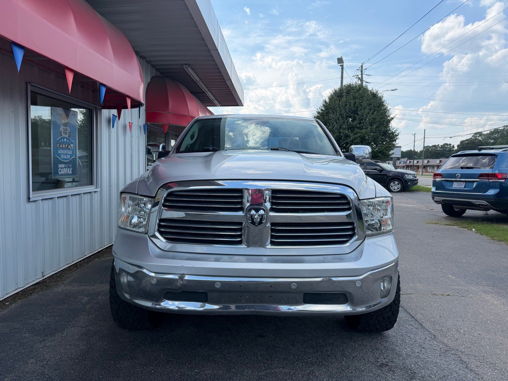 2017 RAM 1500 Image 2