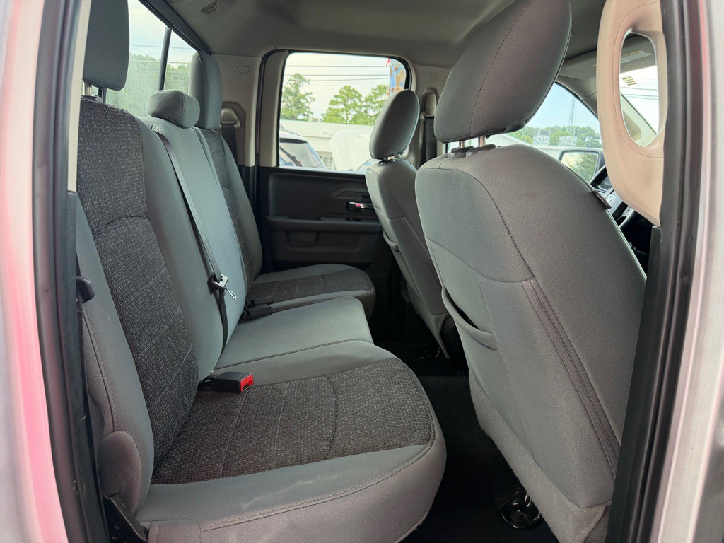 2017 RAM 1500 Image 8