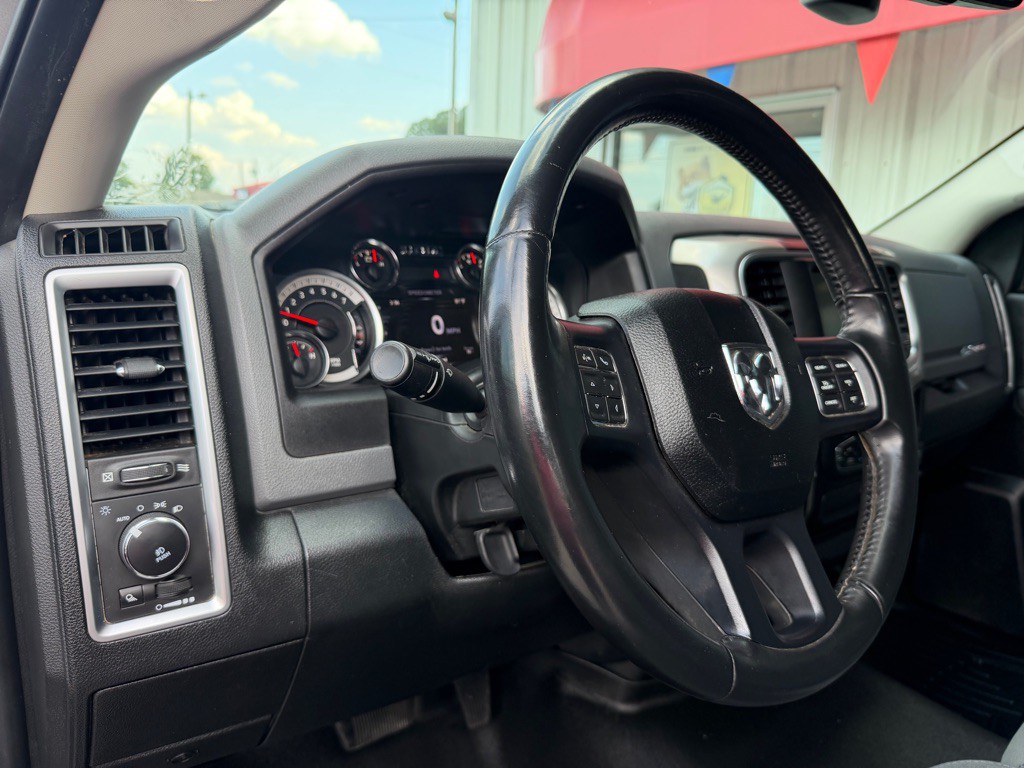 2017 RAM 1500 Image 11