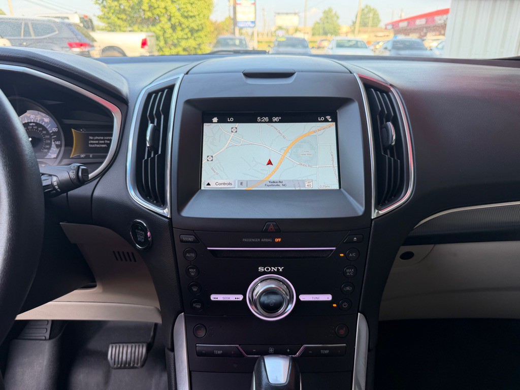 2018 Ford Edge Image 13