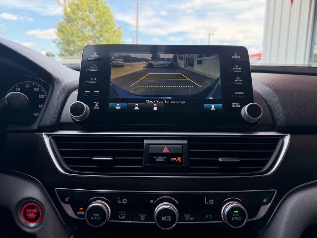 2020 Honda Accord Image 12