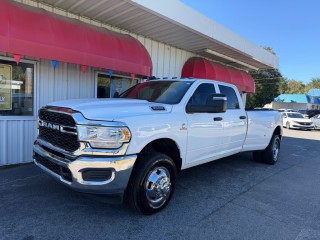 Image for 2023 RAM 3500 Tradesman ID: 7733518