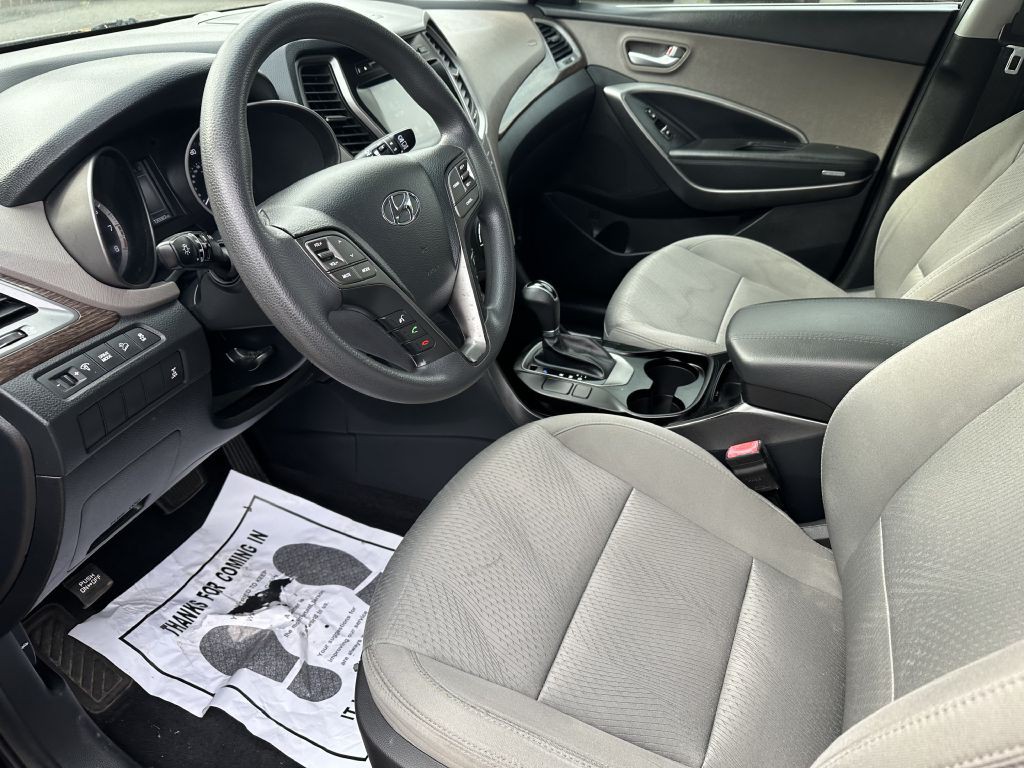 2017 Hyundai Santa Fe Sport Image 11