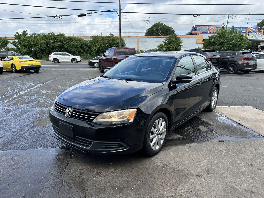 2013 Volkswagen Jetta Image 1