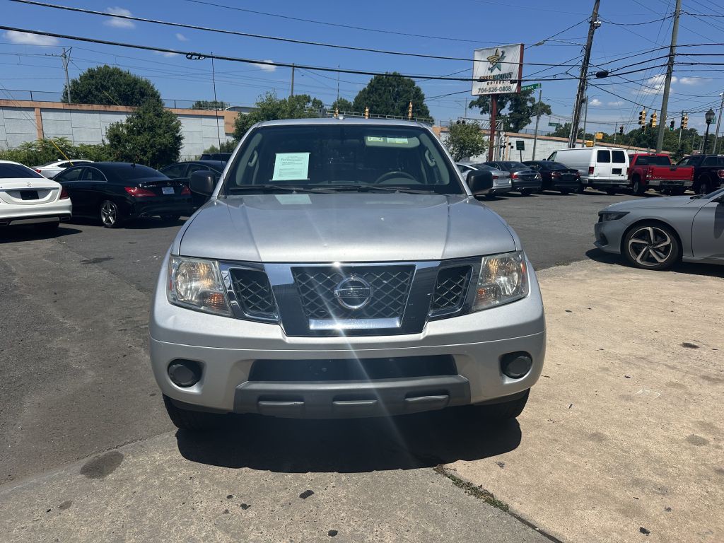 2016 Nissan Frontier Image 2