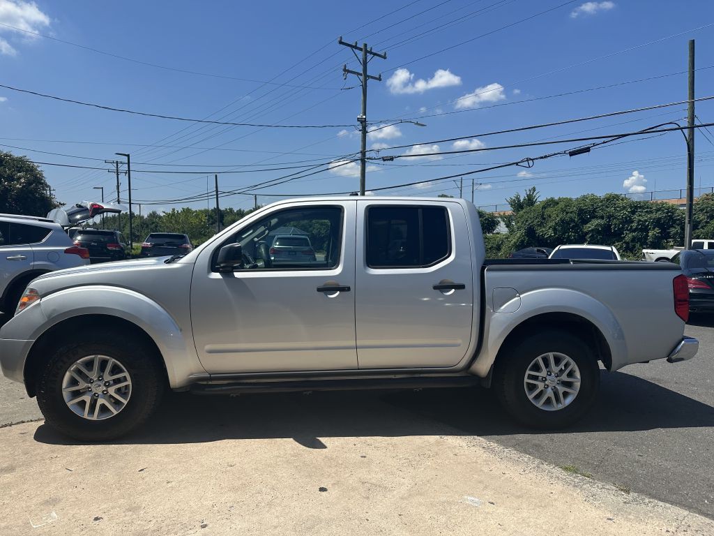 2016 Nissan Frontier Image 9